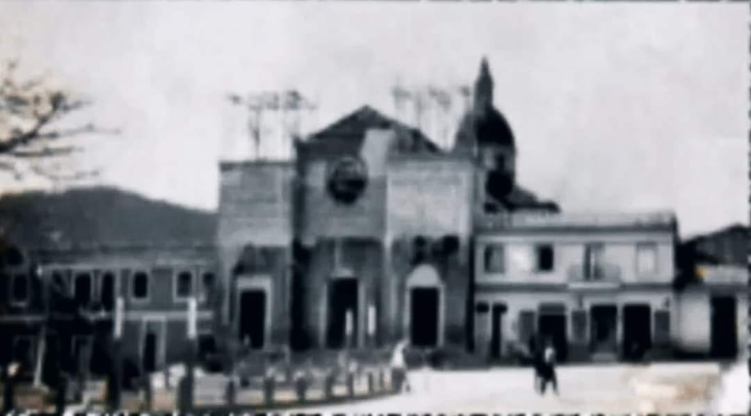 CONSTRUCCI�N DE LAS TORRES DE LA IGLESIA