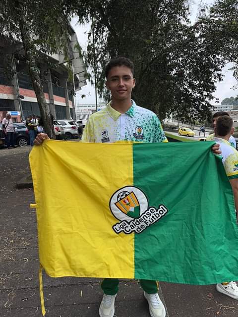 LUIS FELIPE RIVAS VARGAS DE 15 A�OS SELECCI�N CALDENSE DE F�TBOL