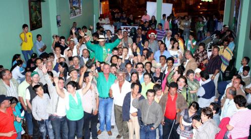 SE AFIANZA LA U, TAMBALEA EL LIBERALISMO 
