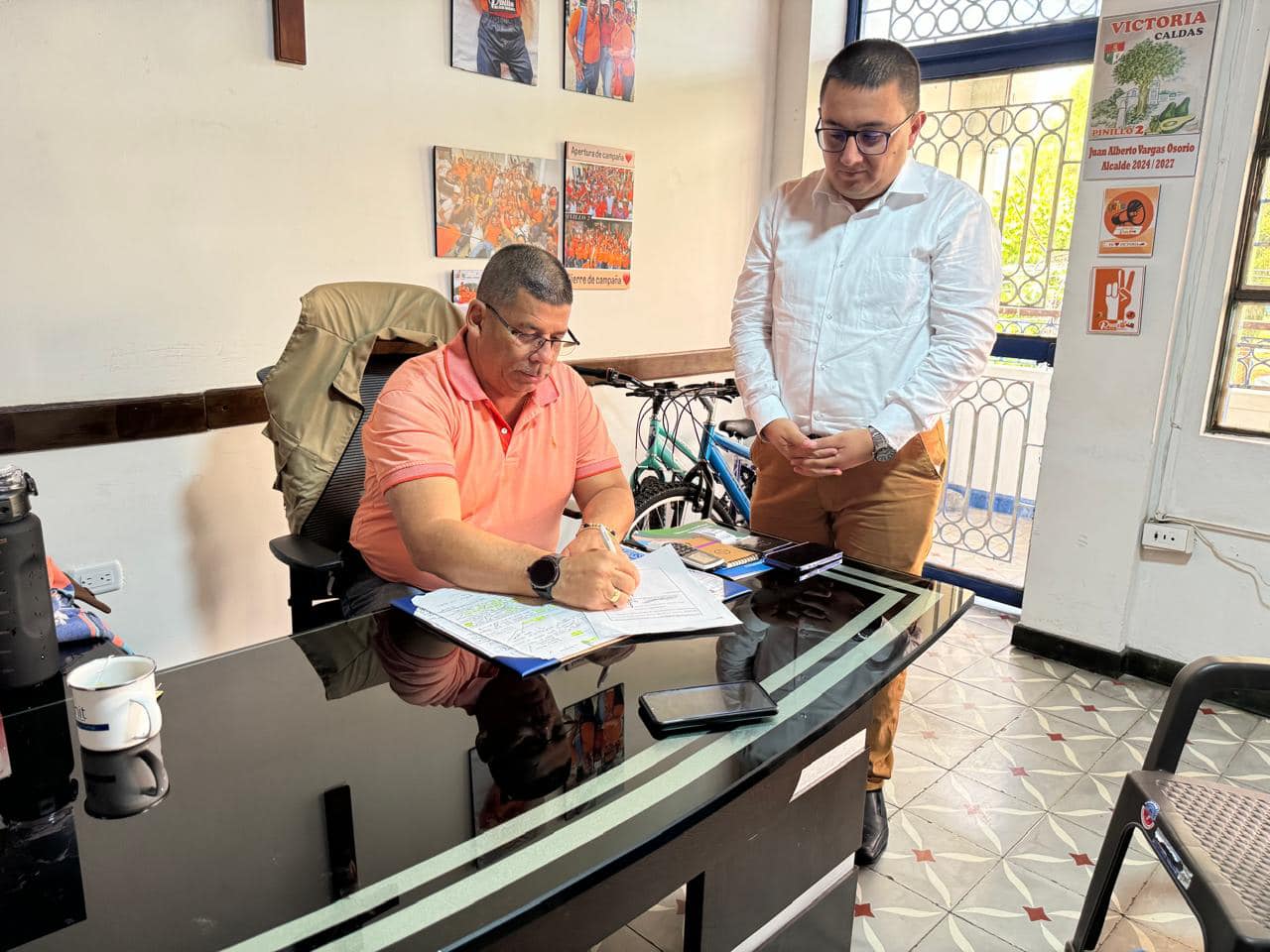 POSESI�N DEL REGISTRADOR JOSE RUBIEL GALLEGO SALAZAR EN VICTORIA CALDAS