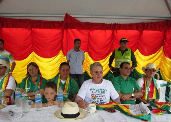 ALVARO URIBE REITER� RESPALDO A CANDIDATOS EN EL ORIENTE DE CALDAS
