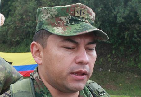 400 HOMBRES DEL AYACUCHO CUSTODIAN V�AS EN RECESO ESCOLAR