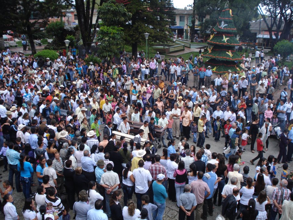 OTRO DESLIZAMIENTO CON MUERTOS, ESTA VEZ EN SAMAN� CON CINCO V�CTIMAS