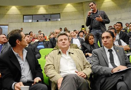 INTEGRAR Y DESCENTRALIZAR, PERO CON RECURSOS