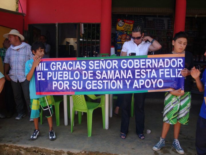 GOBERNADOR SE COMPROMETE CON ARREGLAR TODA LA V�A SAMAN�-CA�AVERAL, EN EL ORIENTE DE CALDAS