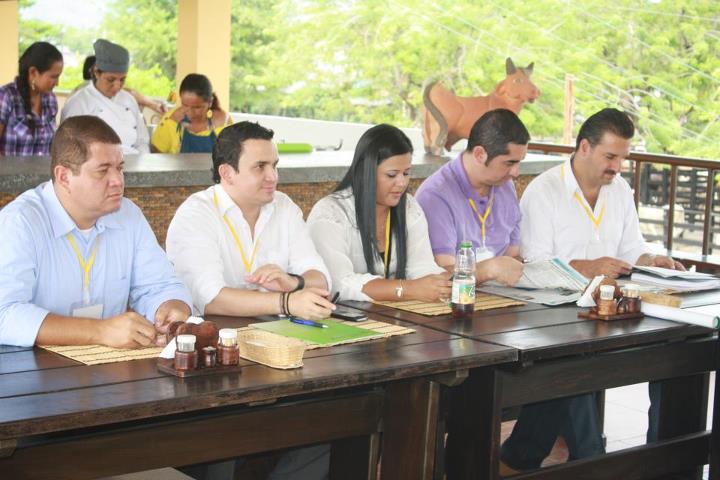 ALCALDE DE LA DORADA PRIMER PRESIDENTE DE ASOCIACI�N DE MUNICIPIOS