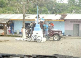 CAMINAN OTRAS DOS BASES MILITARES PARA CALDAS