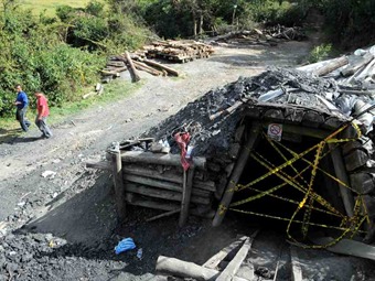 EN CALDAS SON 350 LOS DETENIDOS ESTE A�O POR MINER�A ILEGAL