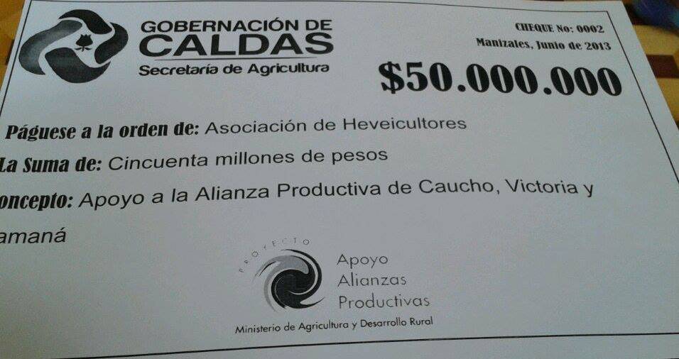 LOS AGRICULTORES DE CALDAS RECIBEN AYUDAS POR 300 MILLONES DE PESOS
