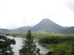 NUESTRA LAGUNA DE SAN DIEGO, ES EN REALIDAD UN VOLC�N