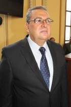 MIEL II AUMENTA TENSI�N ENTRE INFICALDAS Y EL GOBERNADOR