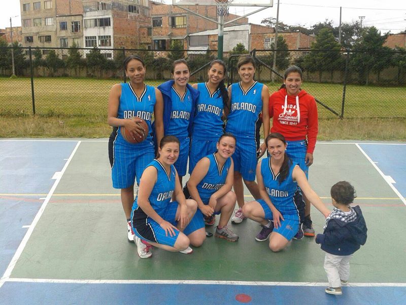 POR LA FINAL DE BALONCESTO FEMENINO PAISA, COLONIA SAMANE�A EN BOGOT�